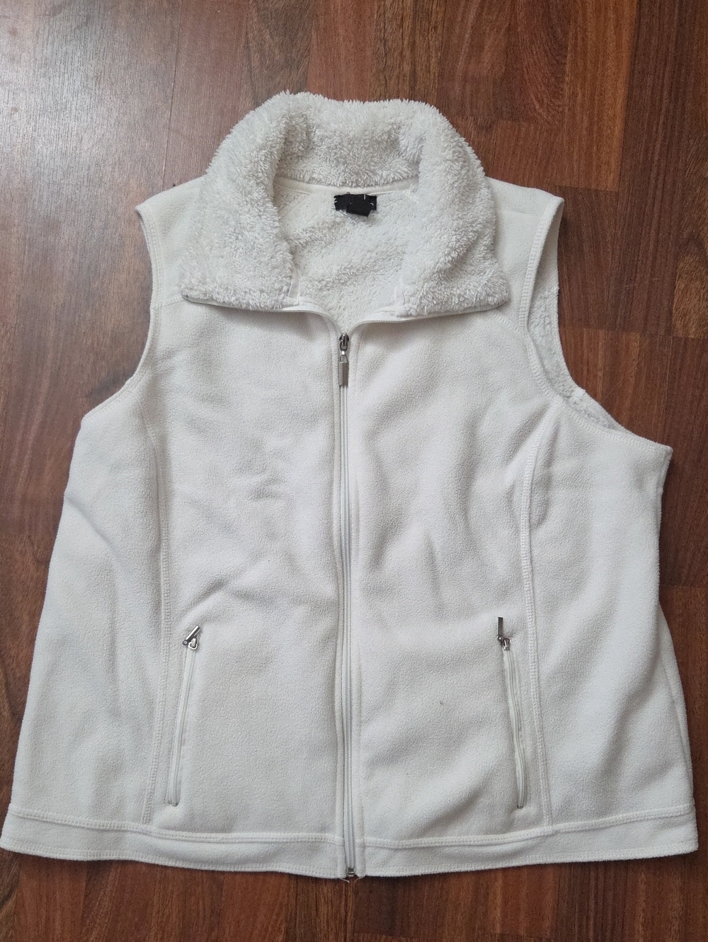 Erika White Fur Vest - Great Condition
